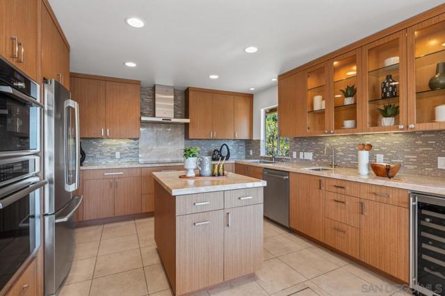 2506 Via Merano, Del Mar CA: https://media.crmls.org/mediaz/5252fe90-5508-43ce-8e54-dc4f0cc1dc8b.jpg
