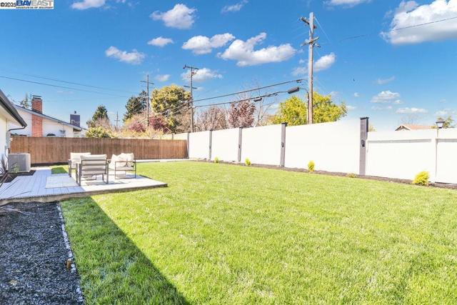 8794 Wicklow Ln, Dublin CA: https://media.crmls.org/mediaz/5254a5f7-20d3-495f-9a37-ac0c21b9ba84.jpg