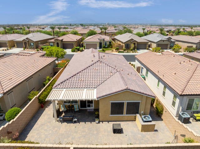 43606 Treviso Drive, Indio CA: https://media.crmls.org/mediaz/525593f0-a50f-417f-a610-70c2cf3171b0.jpg