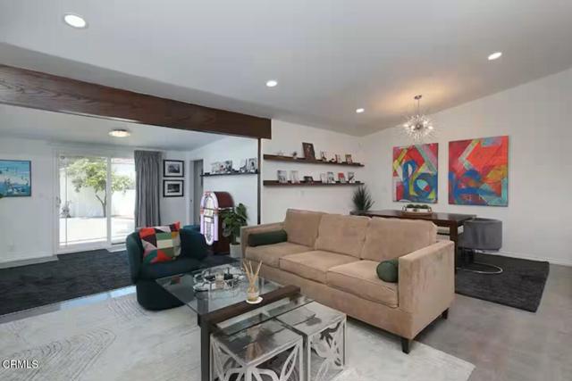 Detail Gallery Image 2 of 19 For 7824 Tujunga Ave, North Hollywood,  CA 91605 - 3 Beds | 1/1 Baths
