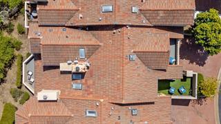 11 Mayflower Lane, San Carlos CA: https://media.crmls.org/mediaz/5257354f-9518-4d30-8666-c5d146a142a5.jpg