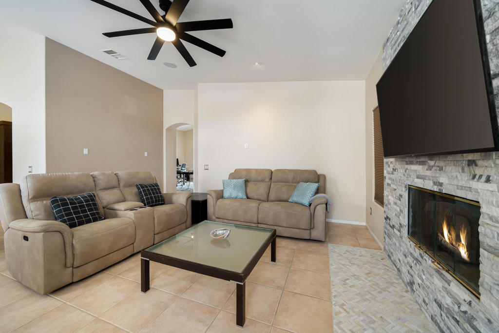 MLS #219136931PS image #13