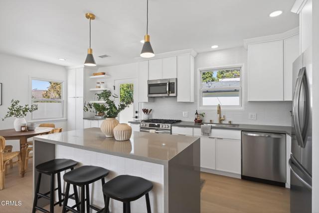 Detail Gallery Image 4 of 50 For 2679 Preble Ave, Ventura,  CA 93003 - 4 Beds | 3 Baths