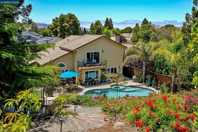 635 Canyon Crest Rd. E., San Ramon CA: https://media.crmls.org/mediaz/525ac22d-a1c7-4e61-a047-d26fd8ebeba9.jpg