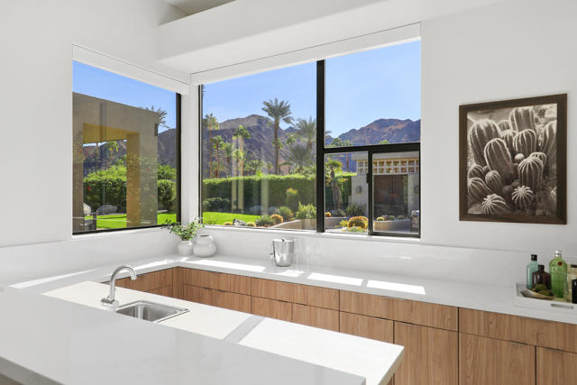 Image 16 of 53 For 77080 Sandpiper Drive