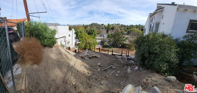 5154 Campo Road photo 4
