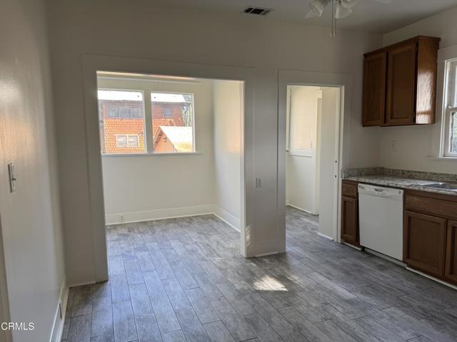 Detail Gallery Image 22 of 27 For 548 Herbert St, Pasadena,  CA 91104 - 2 Beds | 1 Baths