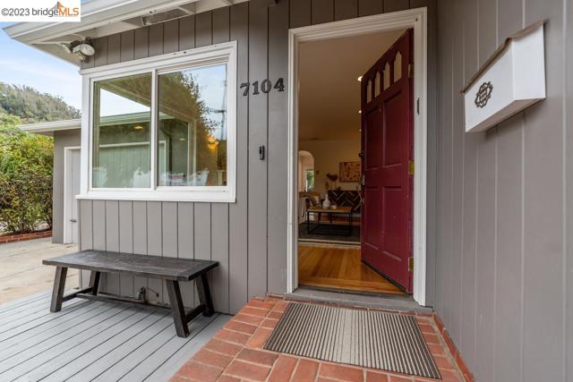 Front Porch/Door