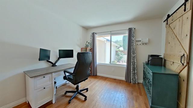 11058 Picaza Place, San Diego CA: https://media.crmls.org/mediaz/5260521e-d386-4832-a1d4-4aaa345ec1a5.jpg