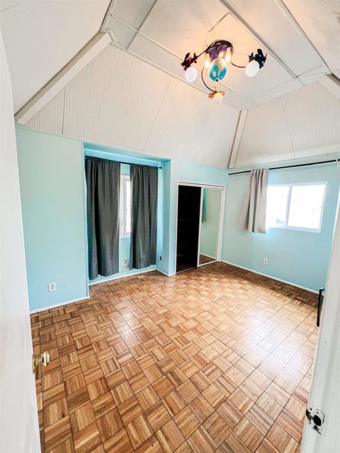 Detail Gallery Image 34 of 40 For 3943 Ingraham St, San Diego,  CA 92109 - – Beds | – Baths