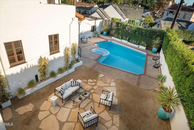 Detail Gallery Image 47 of 69 For 1110 E Mountain St, Glendale,  CA 91207 - 4 Beds | 3 Baths