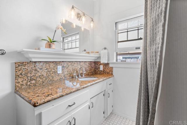 3760 Grim Avenue, San Diego CA: https://media.crmls.org/mediaz/526253b0-2669-4524-b72b-d6378fb60b91.jpg