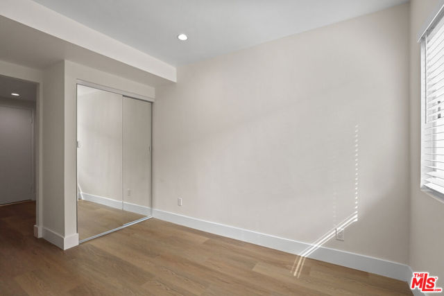 1821 S Bentley Avenue, Los Angeles CA: https://media.crmls.org/mediaz/5262da26-72de-4aee-926f-d3a61eac4c4f.jpg
