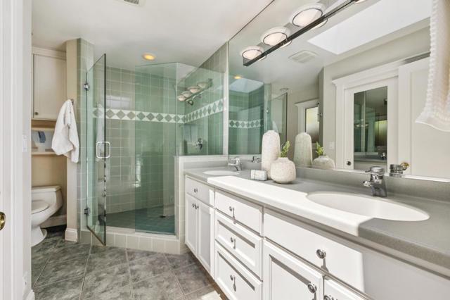 227 Santa Margarita Avenue, Menlo Park CA: https://media.crmls.org/mediaz/52648fbb-99a9-40ac-bfe0-ea3d083f682d.jpg