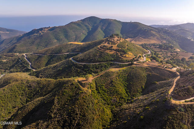 0 Malibu Road, Malibu CA: https://media.crmls.org/mediaz/5265180b-94a3-4865-973d-d2624d54eb34.jpg