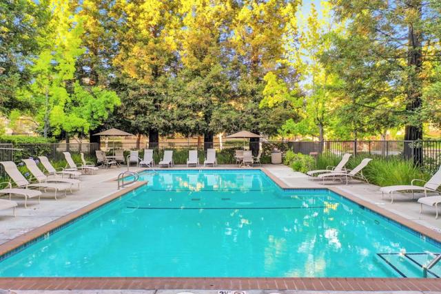 418 GALLERIA Drive, San Jose CA: https://media.crmls.org/mediaz/52658979-86d2-455c-9ace-ac33b8d2b2ad.jpg