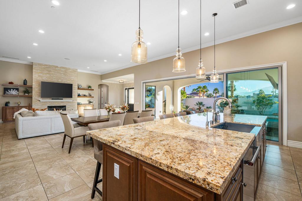 MLS #219139319DA image #4