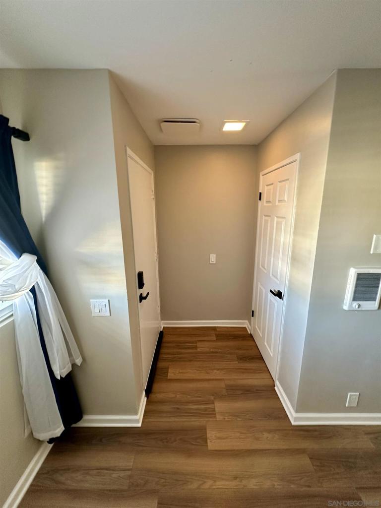 1261 34th St - photo 11