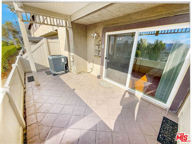 16317 Main Street, La Puente CA: https://media.crmls.org/mediaz/52670ccb-3ed3-49c6-8cde-9a7f3c8775f8.jpg
