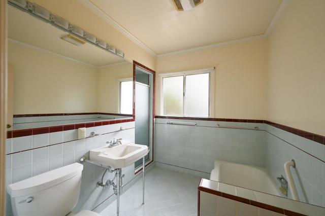 1735 Crockett Lane, Hillsborough CA: https://media.crmls.org/mediaz/52671492-254a-45dd-9e8d-c751e2286bd7.jpg