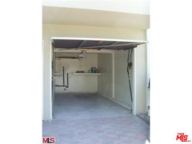 8308 Pershing Drive, Playa del Rey CA: https://media.crmls.org/mediaz/52683420-5dc5-47bb-9e12-551c7ab50373.jpg