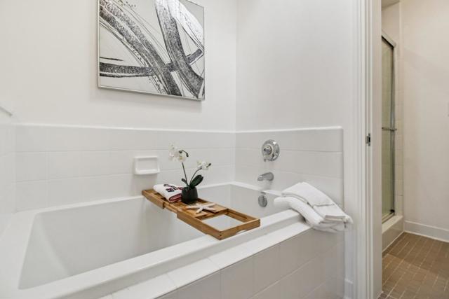 356 Santana Row, San Jose CA: https://media.crmls.org/mediaz/526a1736-3a10-4d6b-9143-a55590946626.jpg