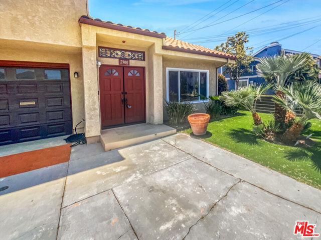 2300 Voorhees Avenue, Redondo Beach, California 90278, 3 Bedrooms Bedrooms, ,2 BathroomsBathrooms,Residential,Sold,Voorhees,23285405