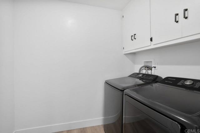 7255 Volta Court, San Diego CA: https://media.crmls.org/mediaz/526acc59-5fc7-4219-bee1-b5bee852551c.jpg
