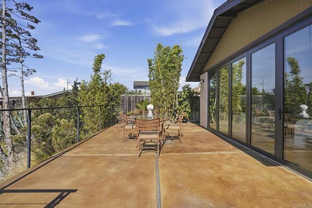 Detail Gallery Image 28 of 32 For 5442 Limerick Ct, San Diego,  CA 92117 - 3 Beds | 2 Baths