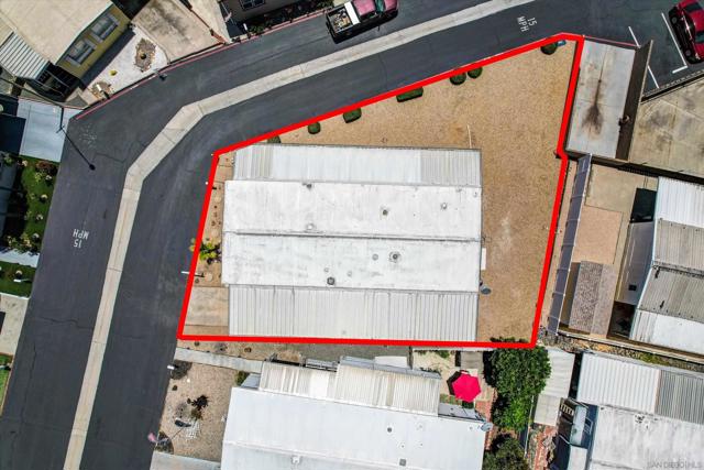 1401 El Norte Pkwy, San Marcos CA: https://media.crmls.org/mediaz/526b05d6-2b9c-4a47-a441-968462719f72.jpg