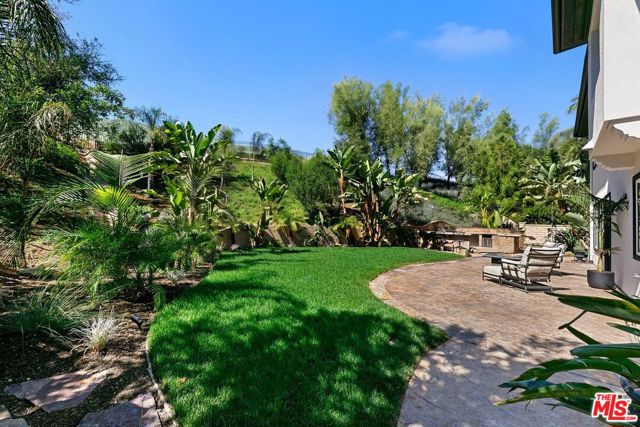 367 Loire Valley Drive photo 33