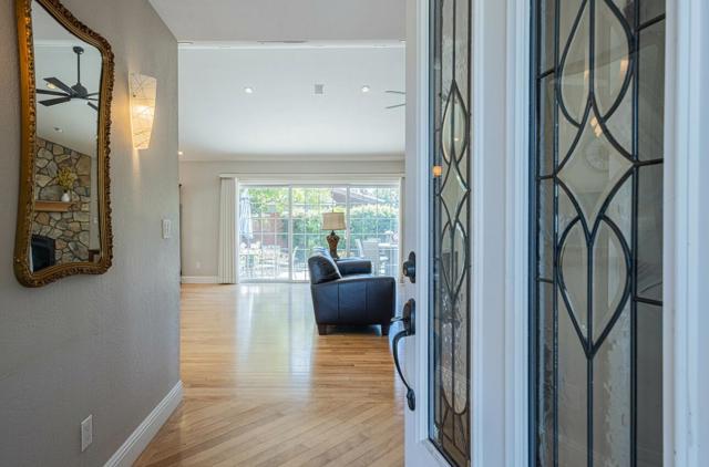 22470 Estoque Place, Salinas CA: https://media.crmls.org/mediaz/526b84aa-6771-42ed-8635-bc8b54e64a5a.jpg