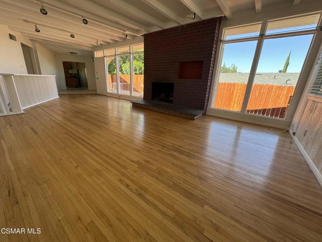 22319 Macfarlane Drive, Woodland Hills CA: https://media.crmls.org/mediaz/526bb66b-02e1-4bad-925c-951a1ca37712.jpg