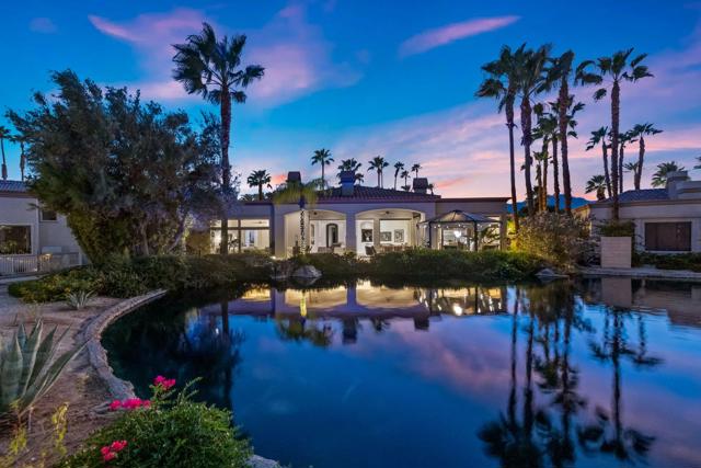 334 Crest Lake Drive, Palm Desert CA: https://media.crmls.org/mediaz/526c6acd-544f-4bb9-acf1-98755ecad794.jpg
