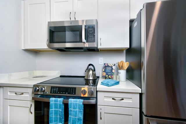 550 Toyon Avenue, San Jose CA: https://media.crmls.org/mediaz/526d1f47-eeb8-48da-bbf7-a77e9325d874.jpg