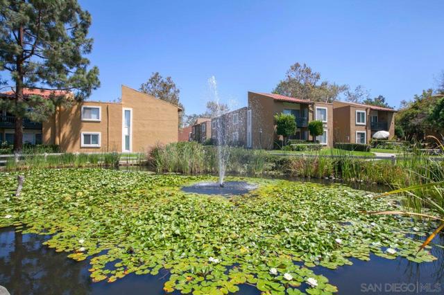 17105 W Bernardo Dr, San Diego CA: https://media.crmls.org/mediaz/526dff22-7b25-48dc-8144-a083de461cae.jpg