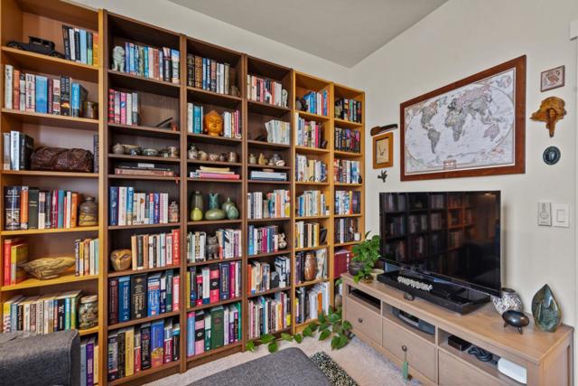 18938 Kilpatrick Lane,  CA: https://media.crmls.org/mediaz/526f3752-3247-4755-ae0c-2c82da6976f4.jpg