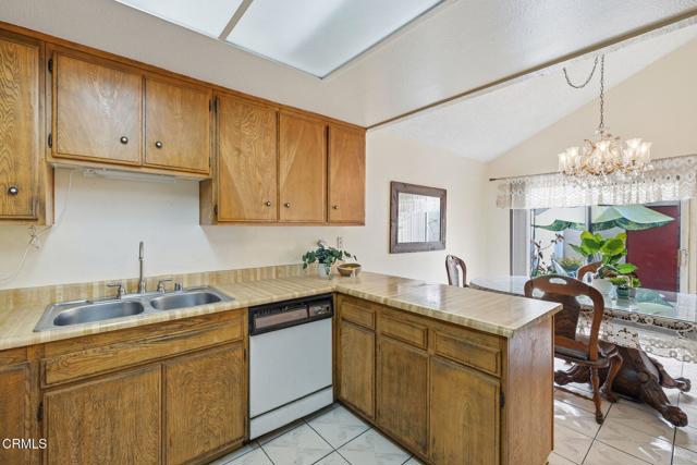 Detail Gallery Image 9 of 24 For 628 Holly Ave, Oxnard,  CA 93036 - 3 Beds | 2 Baths