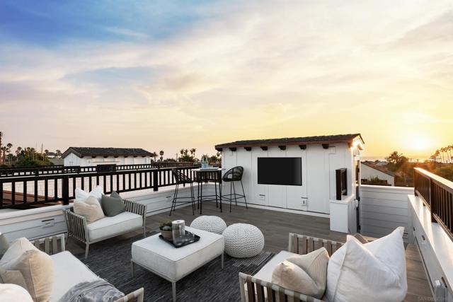 462 & 466 Westbourne St., La Jolla CA: https://media.crmls.org/mediaz/527033ea-4508-4ef6-9d29-9a4f89749146.jpg