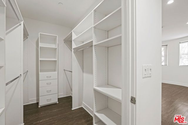1868 Kelton Avenue, Los Angeles CA: https://media.crmls.org/mediaz/5270d25c-36f4-4ee4-8522-f83795bb1ea5.jpg