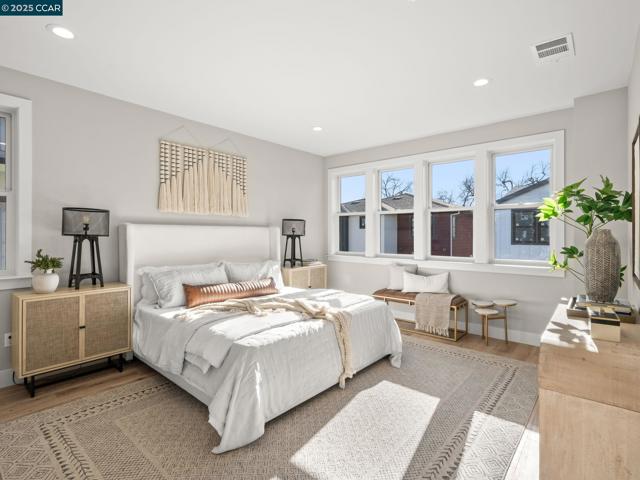 245 Haleena Place, Walnut Creek CA: https://media.crmls.org/mediaz/527177d1-bc35-4f2f-92af-4a208f7bdad9.jpg