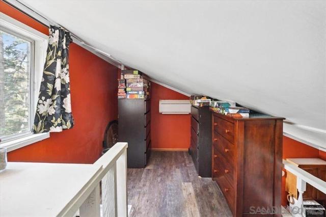 22230 Crestline Rd, Palomar Mountain CA: https://media.crmls.org/mediaz/52719bd0-5033-4782-b651-5fe92c5ef373.jpg