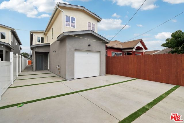 1675 111th Street, Los Angeles, California 90059, ,Multi-Family,For Sale,111th,25596389
