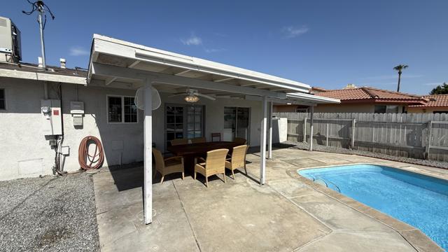 43700 Buena Circle, Palm Desert, CA 92260