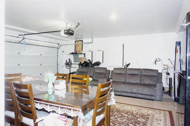 405 Greene Way, Los Banos CA: https://media.crmls.org/mediaz/5272c3b0-5760-4214-b592-e4b4218c06a8.jpg