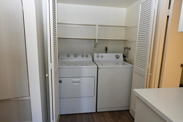 3160 Arroyo Vista, Carlsbad CA: https://media.crmls.org/mediaz/5272dccc-1562-436b-9cf0-5a41ad712aa1.jpg