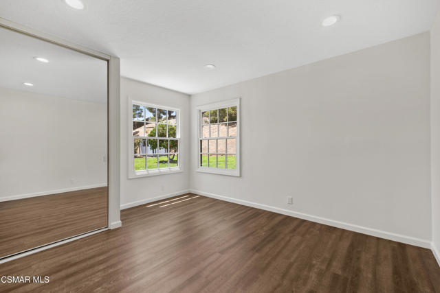 539 American Oaks Avenue, Newbury Park CA: https://media.crmls.org/mediaz/52744b6d-60ef-4466-8052-46f5b5387e10.jpg