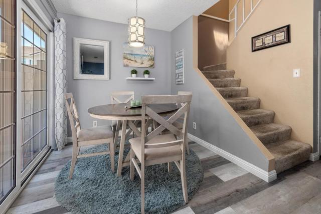 10160 Palm Glen Dr, Santee CA: https://media.crmls.org/mediaz/5276538b-f6aa-415a-aff2-ff96a852f6a2.jpg