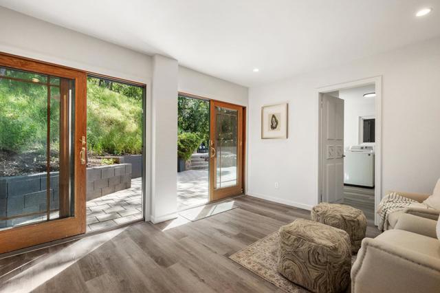 2085 Edgewood Road, Redwood City CA: https://media.crmls.org/mediaz/5276b6bc-25b9-48ec-8255-c13af52b01de.jpg
