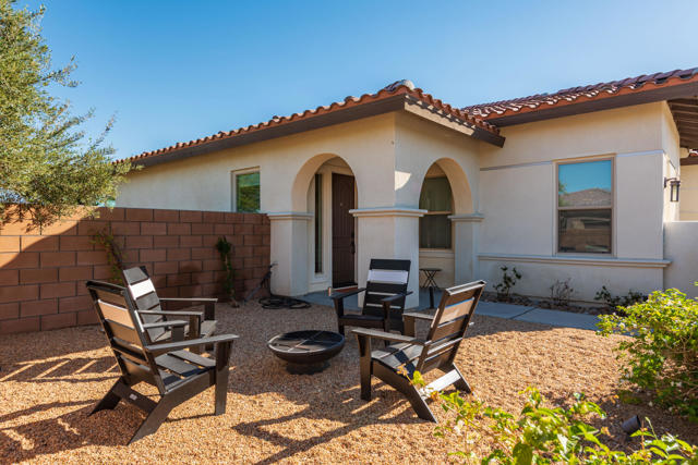 74292 Zeppelin Drive, Palm Desert CA: https://media.crmls.org/mediaz/52778195-f514-49ce-8d2c-5aa3e0959324.jpg